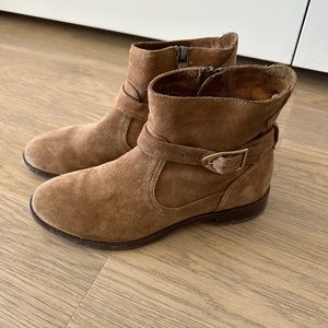 Johnston & Murphy Tan Suede Ankle Boots/Booties - size 7
